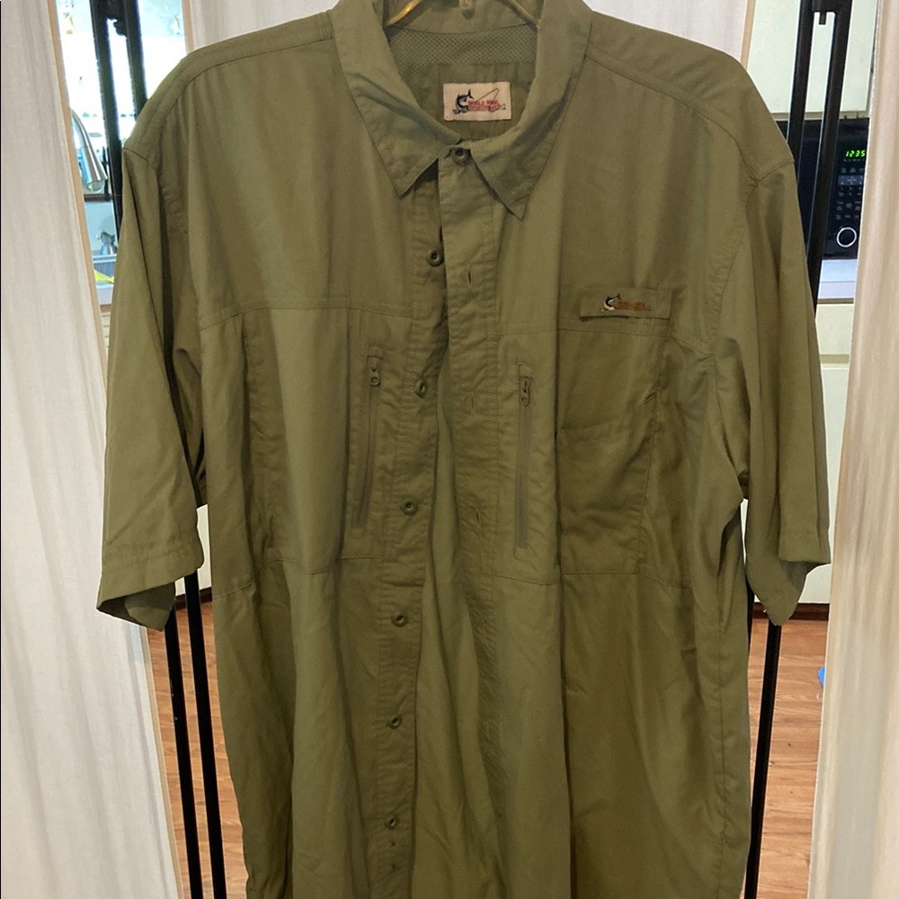 Bass Pro Shops Olive Short Sleeve Vent Back Fishing Shirt with Yellow Fish Logo